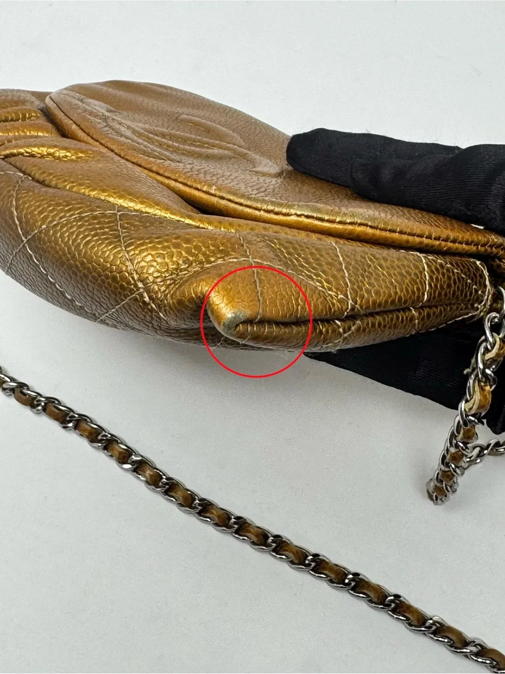 💎💎Preloved Chanel Gold Metallic Mini Half-Moon Caviar Wallet on Chain SHW